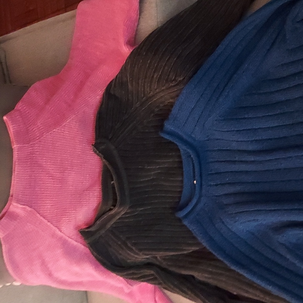 Lot (3) Casual Sweaters Blue,Grey,Pink Women's Sz XL